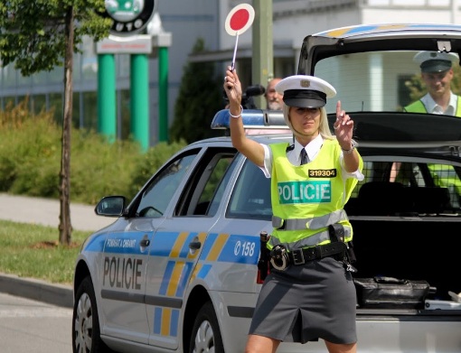 Полиция в Чехии - megatour.cz