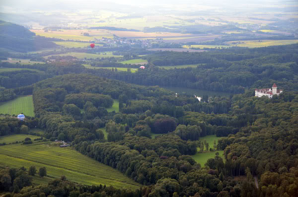 На воздушном шаре над Прагой и Чехией