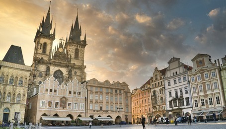 Пешеходная экскурсия по Праге(индивидуально)(8-19 человек)