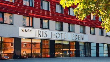 Отель Exe Iris Congress