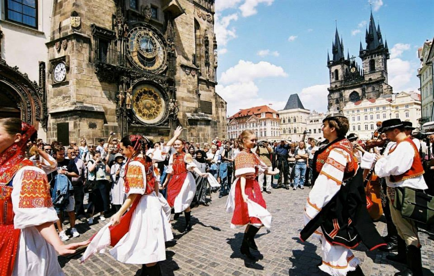 Международный фольклорный фестиваль в Праге